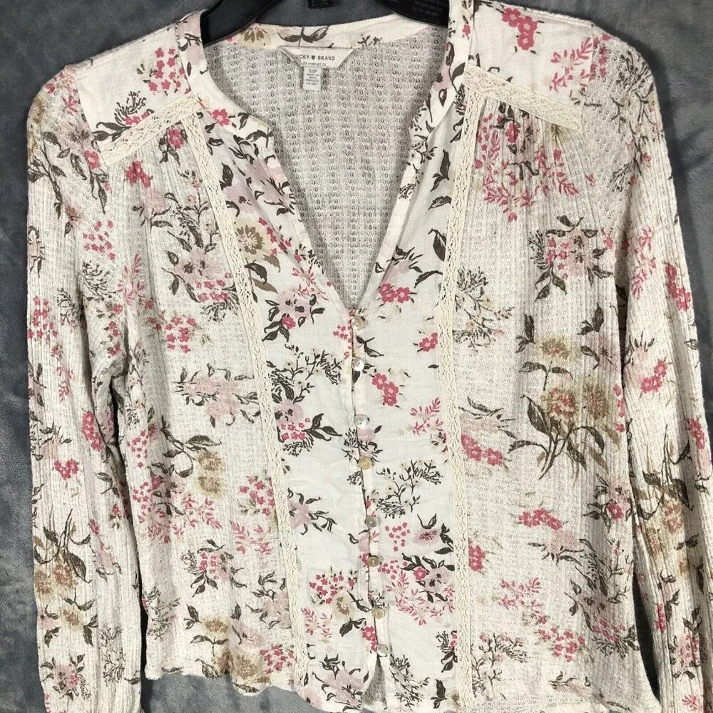 Lucky Brand Women’s Floral Shirt Pearl Buttons Size Small P - Picture 7 of 14